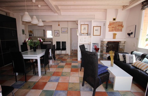 Canyet de Mar Casa | En cala, casa con piscina privada, WiFi, jardín y terrazas, terreno de petanca, vista al mar.