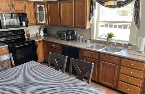 Franklin County Apartamento | In Eustis on the Lake 10 minutes from Sugar Loaf 4 Bedroom apartment