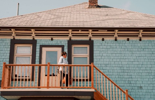 Matane Casa | In the heart of Matane, the Bruine Océane Inn is a little gem ready to welcome y