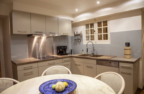 Carnac-Rouffiac Casa | IN THE LOT. CHARACTER COUNTRY HOUSE