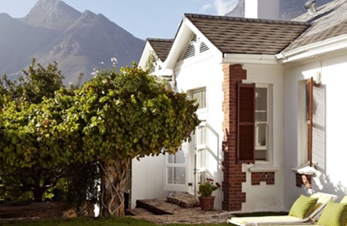 Cape Town City Centre Cabaña | InAweStays Garden Cottage