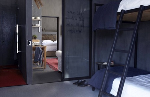 Cape Town City Centre Cabaña | InAweStays Garden Cottage