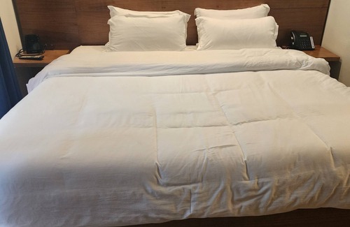 Antoneys Cay Complejo | PRIVATE TRANSPORT FROM AIRPORT INCLUDED CUSTOM FURNITURE KING BEDROOMS