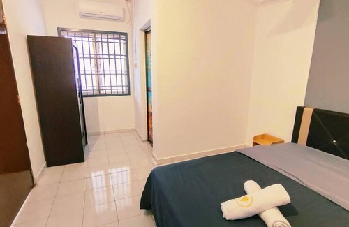 Daerah Kulai Villa | Indahpura kulai 3RM 10pax single storey near JPO, AEON