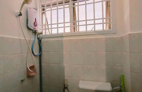 Daerah Kulai Villa | Indahpura kulai 3RM 10pax single storey near JPO, AEON