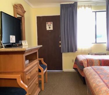 Independence Hotel | Independence Courthouse Motel