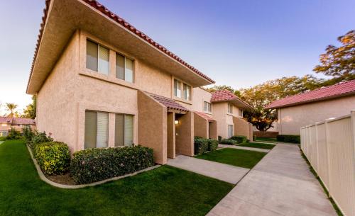 Indio Hotel | Indian Palms Vacation Club