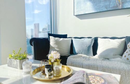 Garden District Apartamento | INFIVILLA Duplex Penthouse Suites Skyline Lake View Downtown Toronto