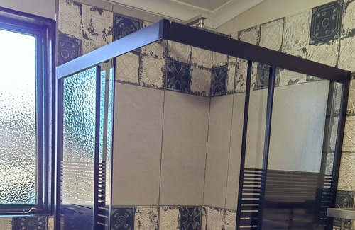 Fouriesburg Hotel | Ing at Sandstone