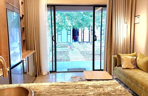 Blantyre Apartamento | Instahomes by Tru - Garden Suites