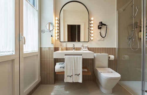 San Sebastian Centro Hotel | Intelier Villa Katalina Hotel