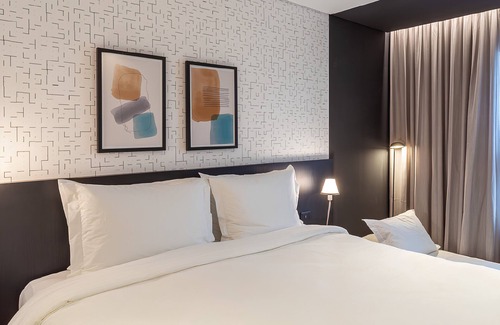 Zona Leste Hotel | Intercity Tatuapé