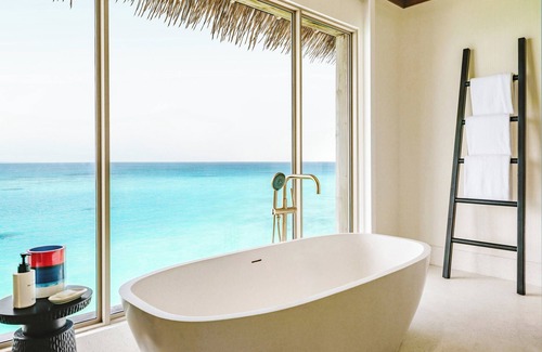 Maamunagau Island Hotel | InterContinental Maldives Maamunagau Resort by IHG