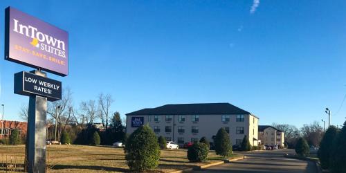 Murfreesboro Hotel | InTown Suites Extended Stay Murfreesboro TN - MTSU