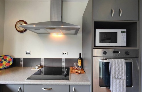 Invercargill Casa | Invercargill Quiet in the Court