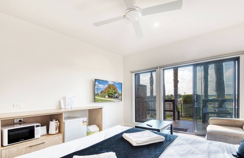 Inverloch Hotel | Inverloch Motel