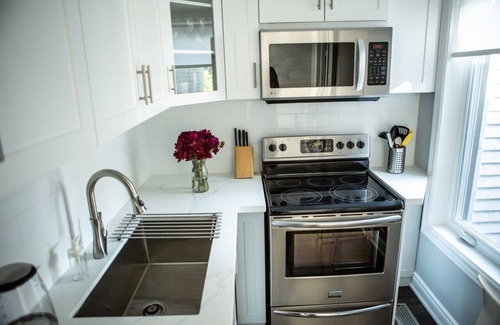 Cabbagetown South Casa | Inviting 2BR Townhouse w/2 WFH Setup + WiFi