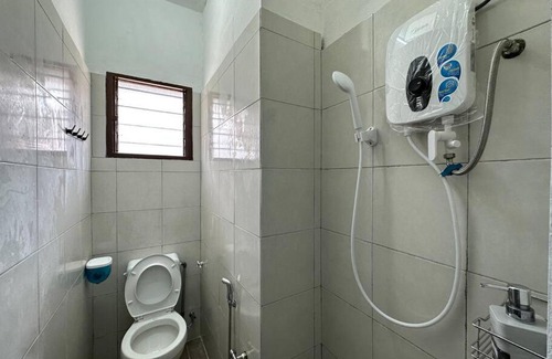 Simee Casa | Ipoh Canning Garden Simple House 4R3B 12pax SY19