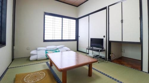 Hiraizumi Hotel | Iris Yu