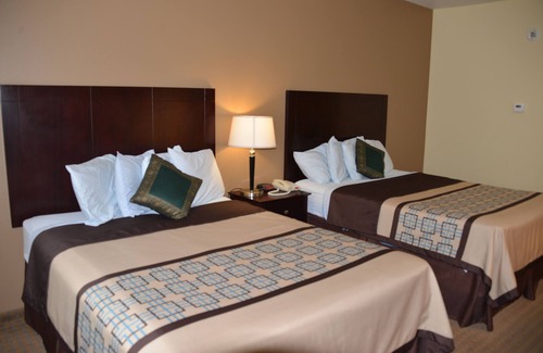 Lazbuddie Hotel | Irish Inn And Suites