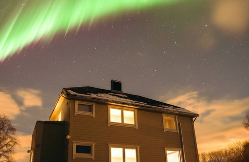 Sandoy Casa | Island Getaway: Sea and Mountain Views