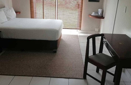 Isipingo Beach Hotel | Island Hotel