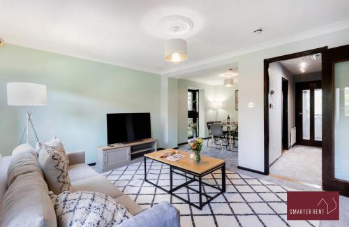 London Borough of Hounslow Apartamento | Isleworth - 4 Bed Modern House