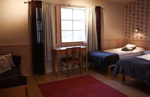 Kivipera Hotel | Isokenkäisten Klubi, Wilderness lodge