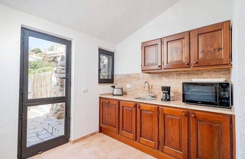 Torre delle Stelle Villa | Villa Myra: ventana abierta sobre el mar azul y increíbles puestas de sol