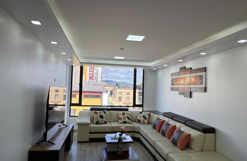 Quito Apartamento | Itsahome Selection - Torre Foresta - 3C