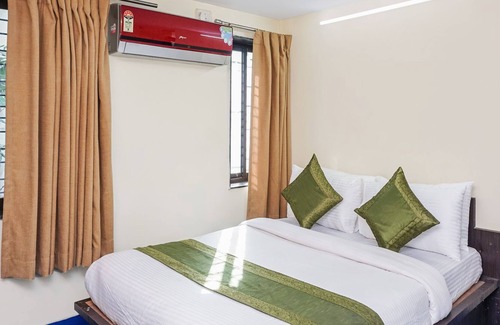 Daulatabad Hotel | Treebo Trip Shagun Executive