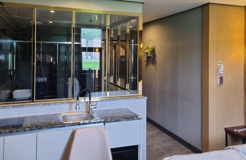 Samnangjin Condominio | J Hotel