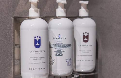 Universita Hotel | J Maluni City Hotel