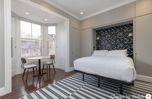 Beacon Hill Apartamento | J Miller Flats by Thatch