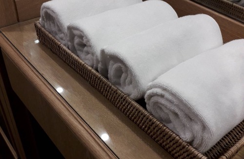 Jinju Hotel | J Square Hotel