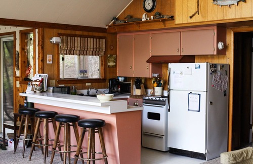 Salmon Cabina | Jacobsmeyer cabina en Williams Lake