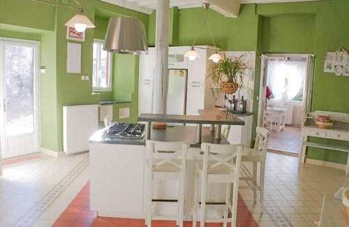 La Cadiere-et-Cambo Cama Y Desayuno | Jade-Habitacion Doble-Confortable-Baño privado con ducha