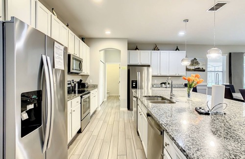 Loughman Apartamento | Jade Manor