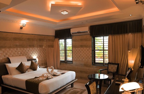 Mysore Hotel | Jal Mahal Resort & Spa, Mysore