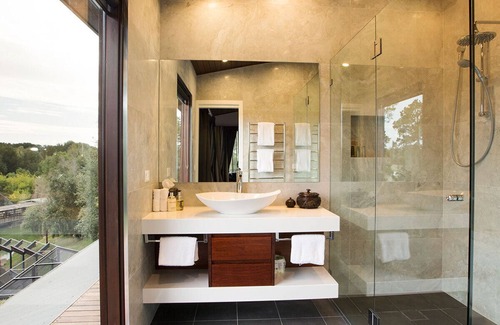 Molonglo Valley Hotel | Jamala Wildlife Lodge
