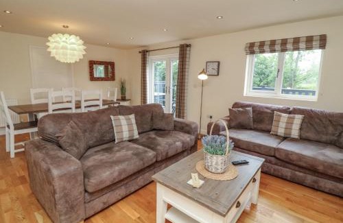 Brigg Casa | James Ville Marina Lodge 14