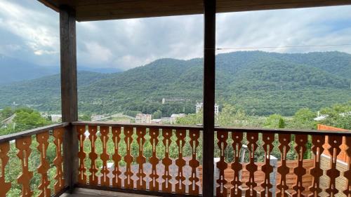 Dilijan Hotel | Jan'S