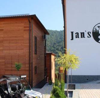 Dilijan Hotel | Jan'S