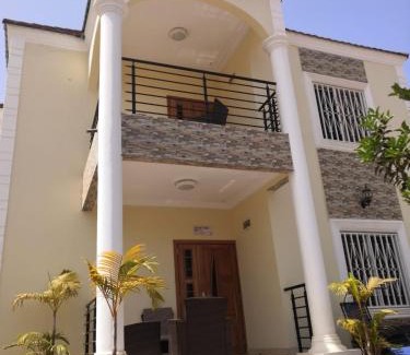 Serrekunda Villa | Janha's Senegambia Villa Holiday Rental With Free Wifi
