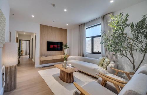 Khor Fakkan Apartamento | Japandi Mountain Escape