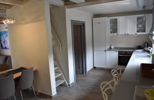 Izvoranu Cabaña | Jardine Hills Merlot Cottage