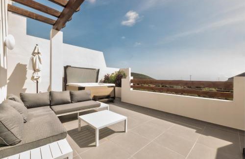 Palm-Mar Casa | Jardines - Acoran 3-2 PENTHOUSE NATURAL RESERVE VIEW & JACUZZI