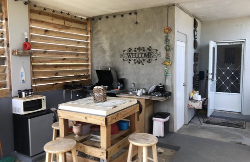 Vilomar Casa | Jay’s home by the beach and rainforest couples retreat