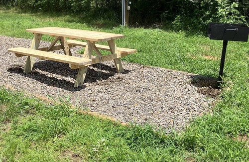 Jerusalem Cabina | JB's Cabin