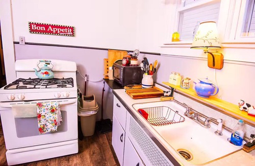 Peru Casa | Jeanette’s cozy 3 bedroom, easy walk to downtown!